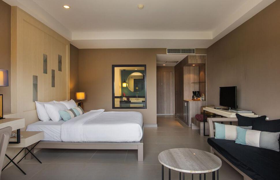 Deluxe Garden Room