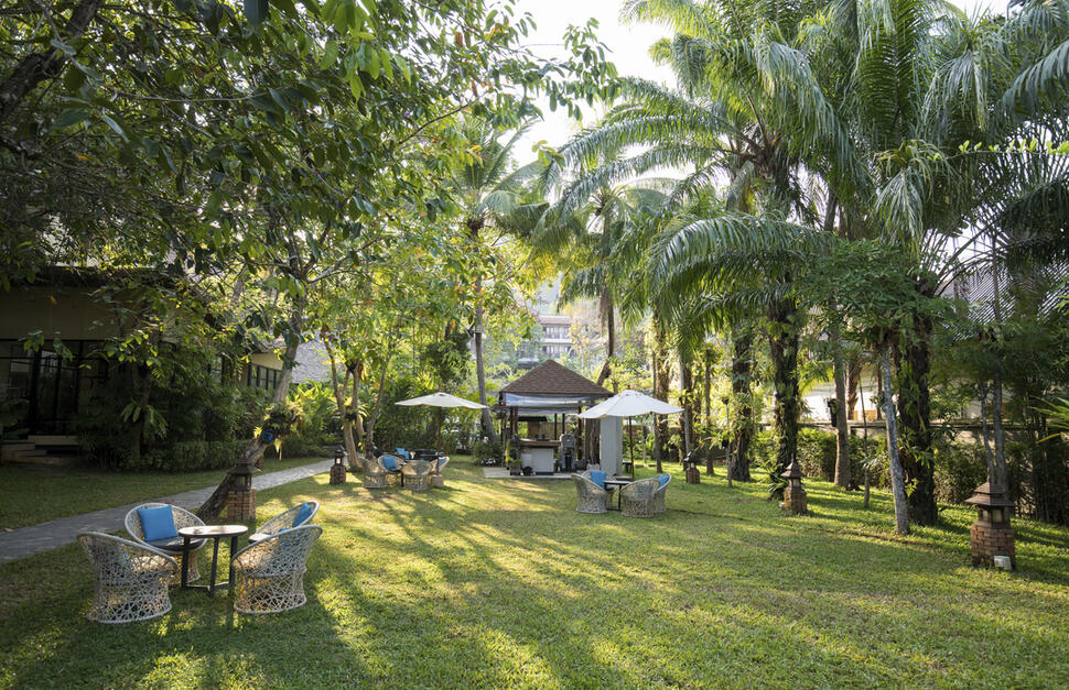 Garden Bar