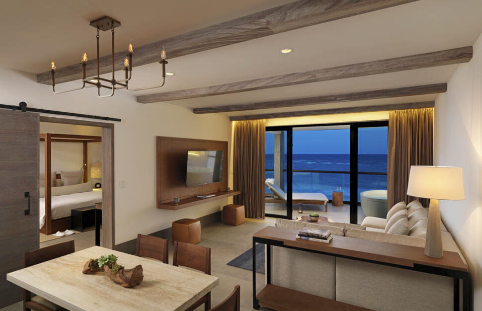 Mura House Bar