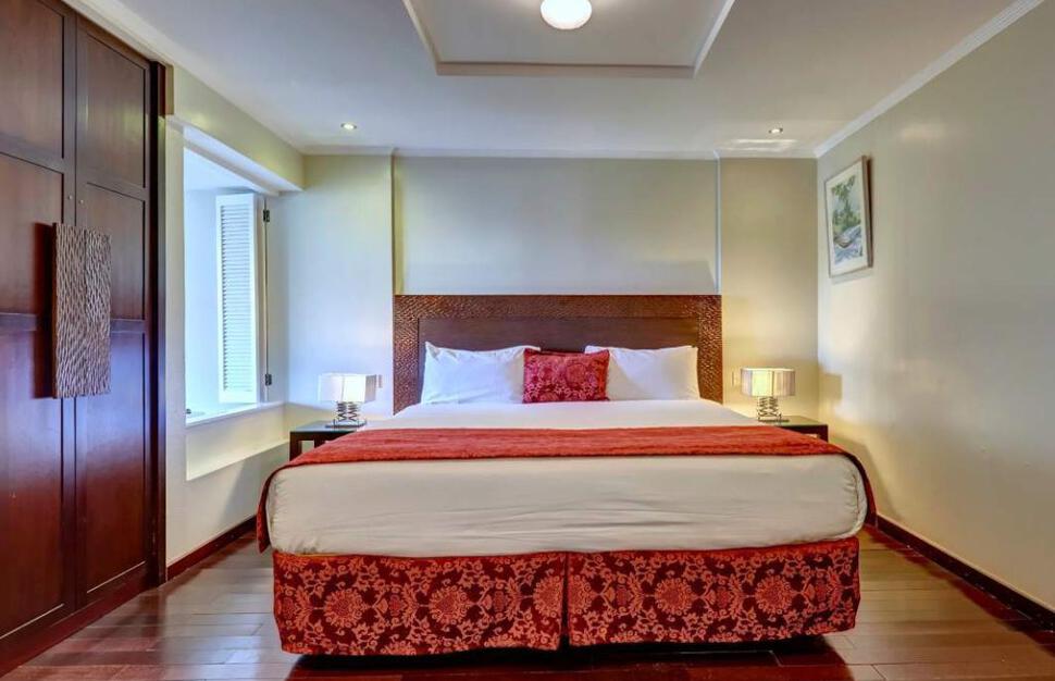 Deluxe Junior Suite