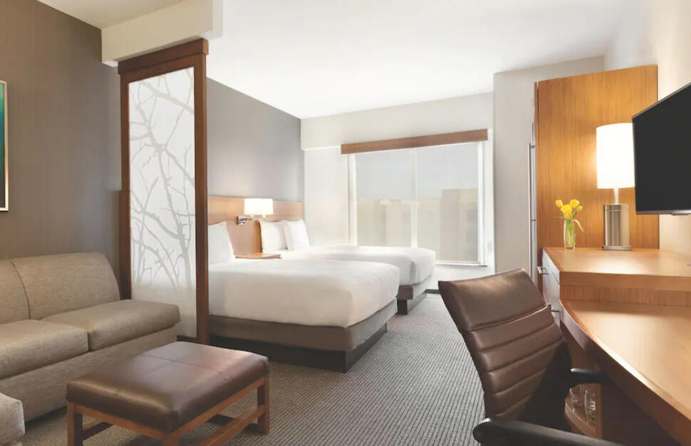 2 Queen Room with Sofa bed