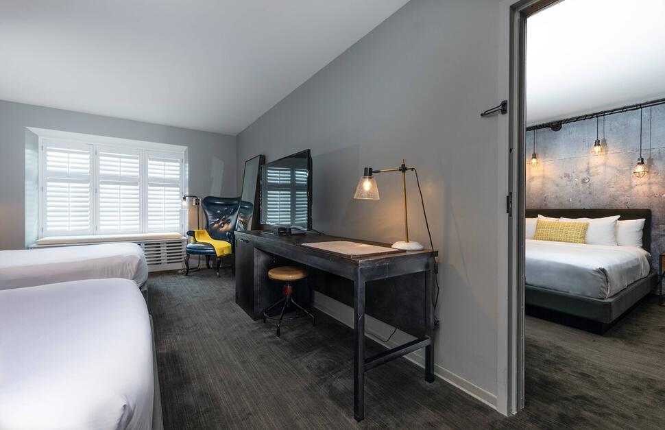 Connecting Rooms