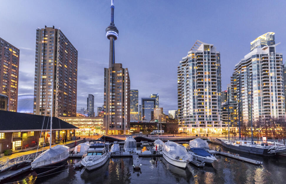 4 Nights Toronto - 3 Nights New York