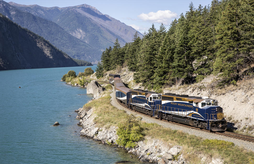 Rocky Mountaineer - Coastal Passage Classic, Banff-Seattle (Westbound)