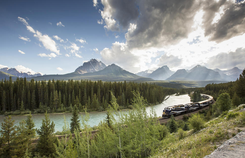 Rocky Mountaineer - Journey Through the Clouds