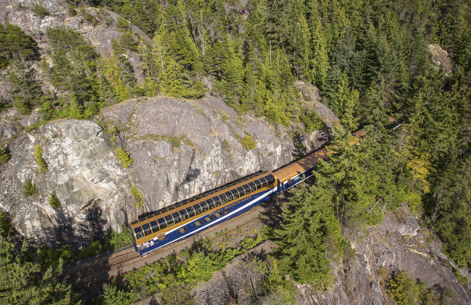 Rocky Mountaineer - Journey Through The Clouds Classic