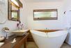 Honeymoon Suite