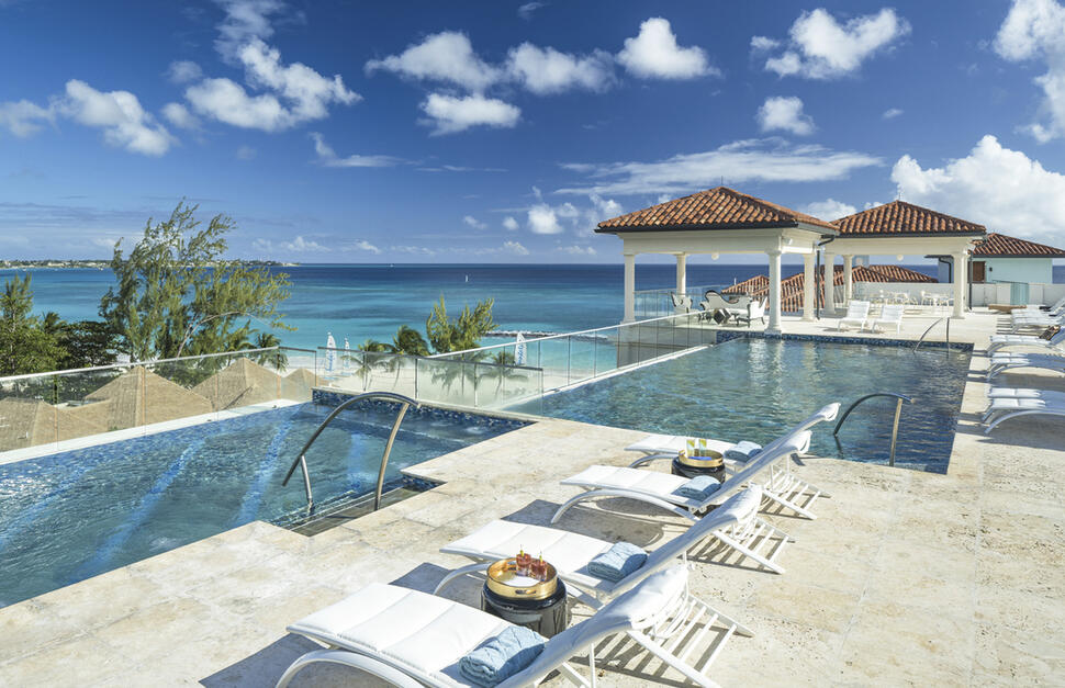 sandals royal