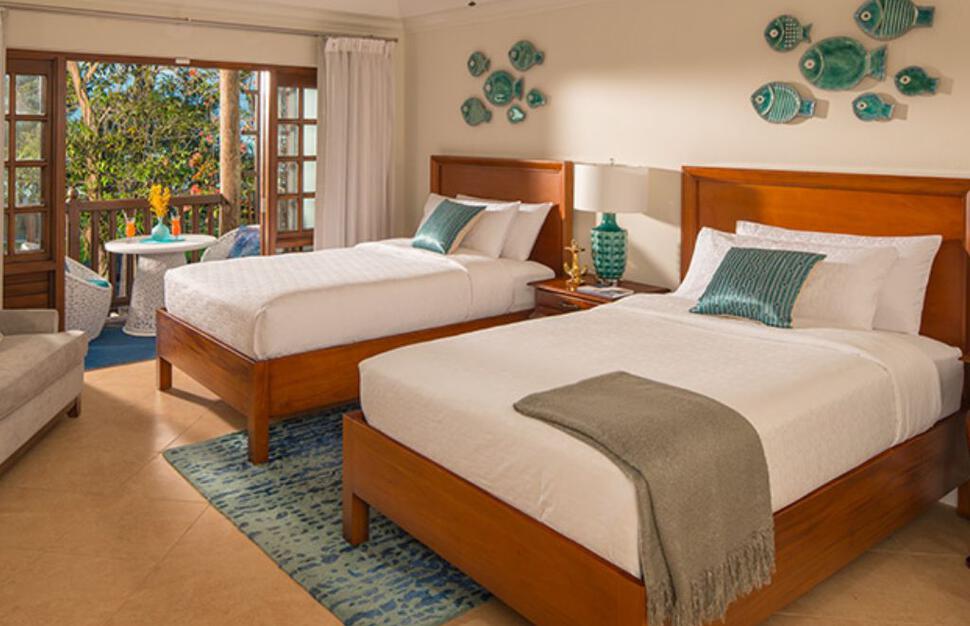 Tropical Beachfront Concierge Double