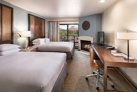 2 Queen Red Rock View Balcony Room