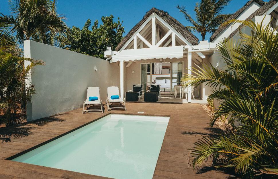 Beachfront Junior Suite