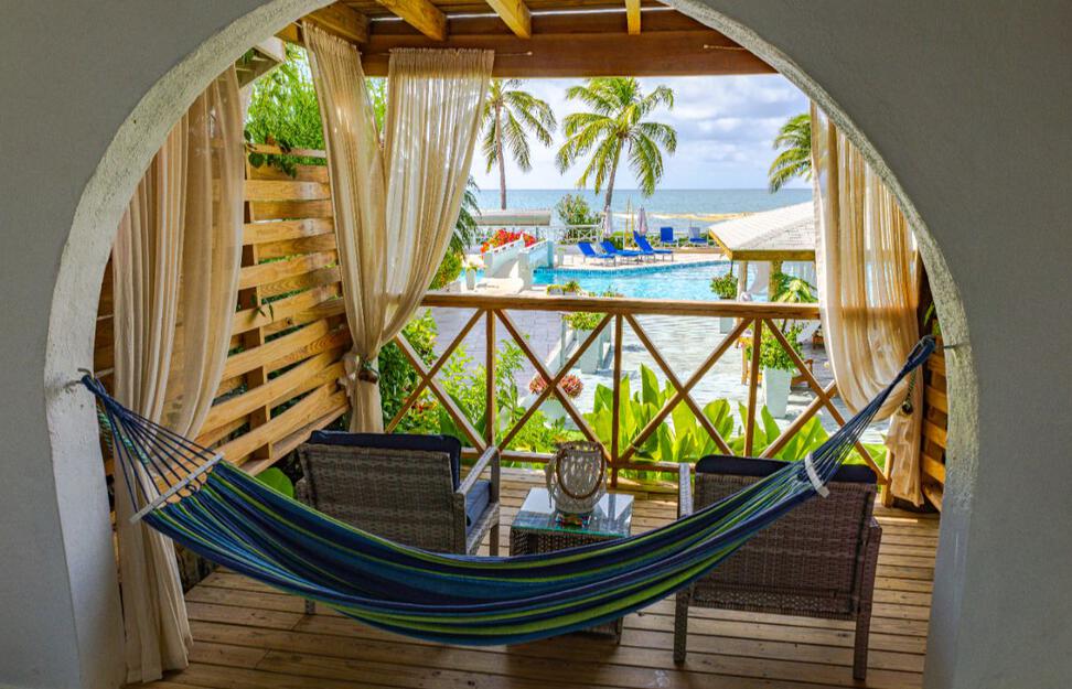 Pool View Cabana