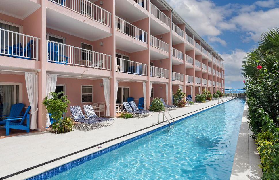 West Wing South - Adults Only Pool