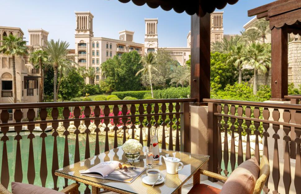 Palm House Lagoon Room