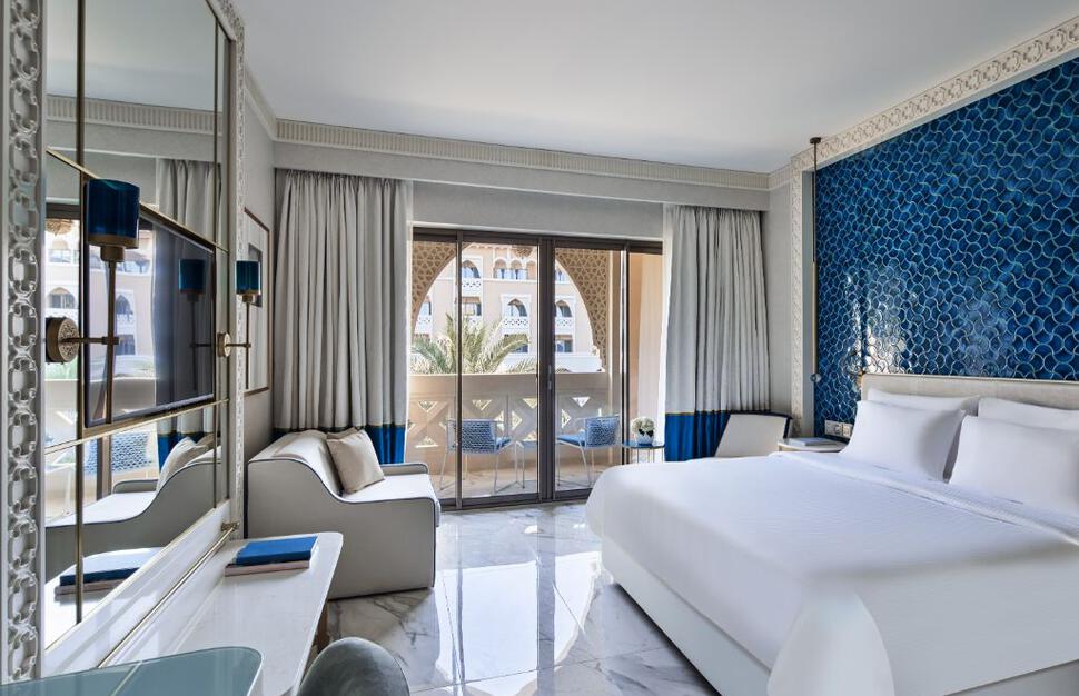 Deluxe Garden View Room