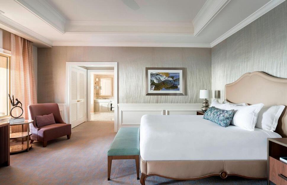 Ritz-Carlton Suite