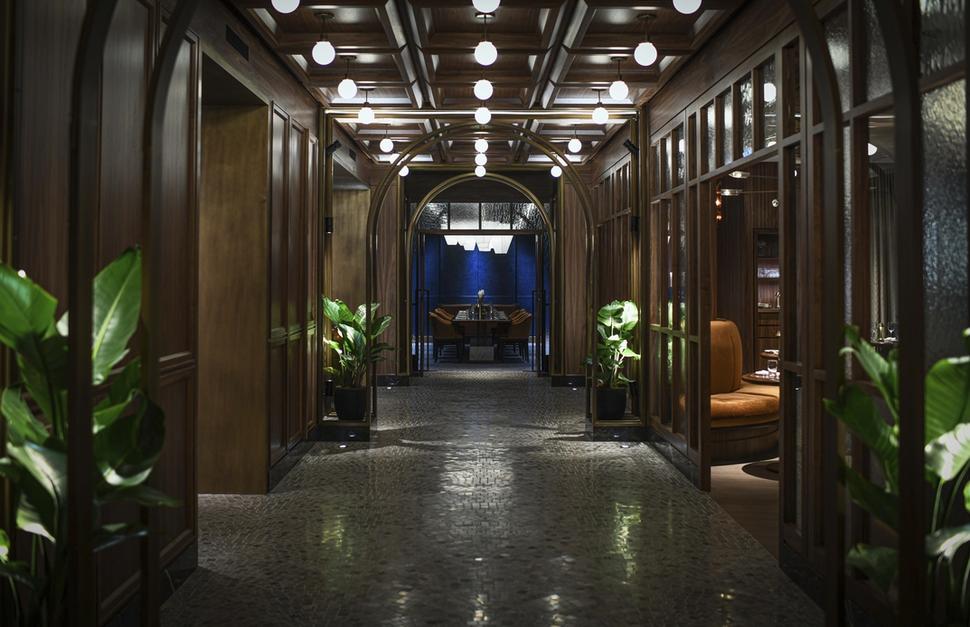 REIGN Restaurant + Bar + Bakery