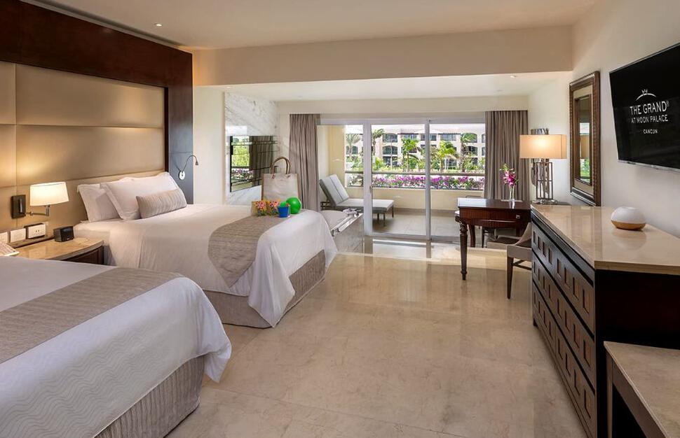 Grand amily Deluxe Room