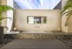Suite outdoor bathtub