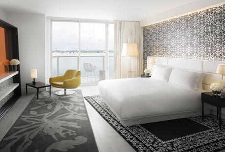 Bay View Studio with balcony