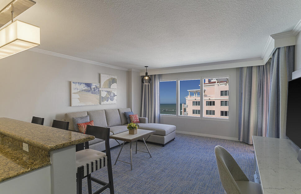 Gulf Front Terrace Suite