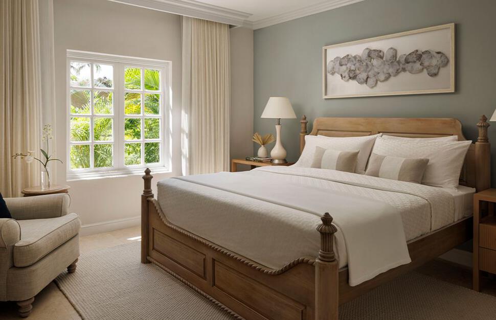 One Bedroom Poolside Butler Villa Suite