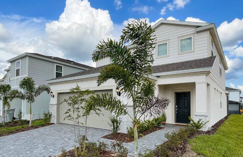 Typical Windsor Island Villa