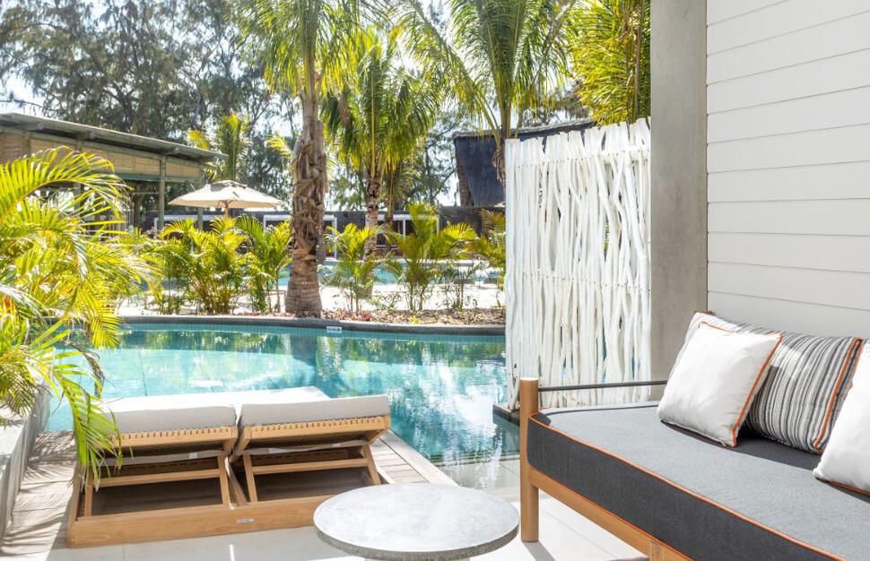 Couple Swim Up Room