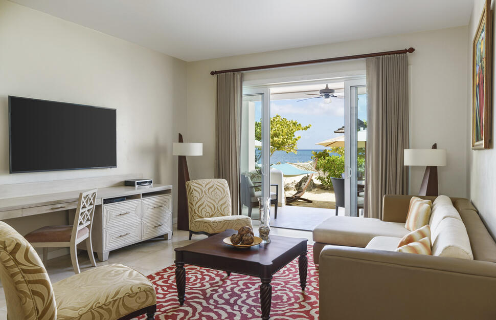 One Bedroom (Cinnamon/Saffron) Beach Suite