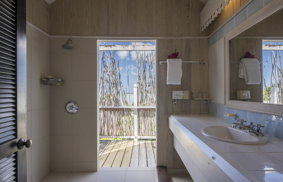 Deluxe Pool Cottage