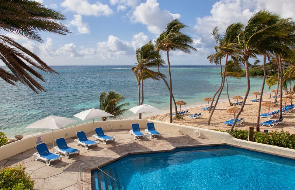 Cocos Pool