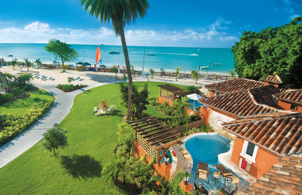 Luxury Ocean View One Bedroom Suite with Private Pool