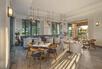 WHITE Restaurant