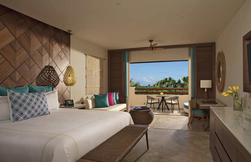 Junior Suite Partial Ocean View