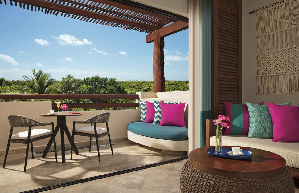 Junior Suite Tropical View