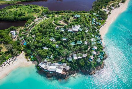 Cocos Hotel
