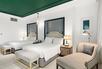 Family Room Beach Front / Beach Access