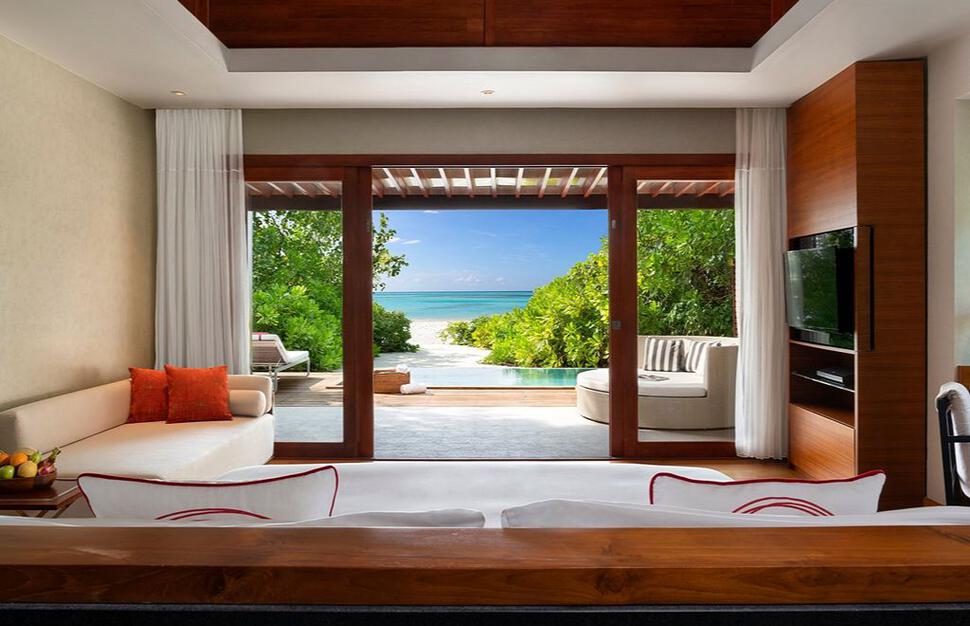 Family Beach Pool Villa