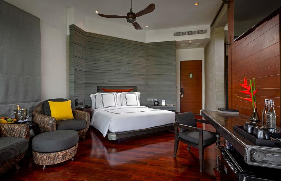 Pearl Suite