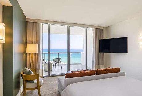 Ocean View Junior Suite King with Balcony