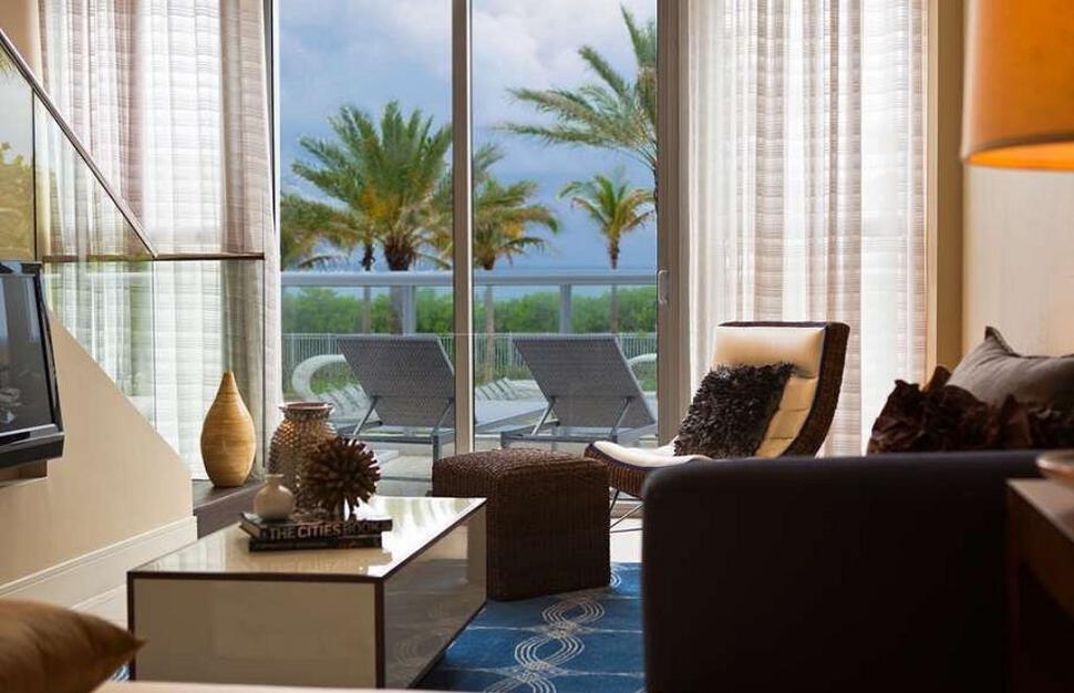 Bi-Level Loft King with Balcony