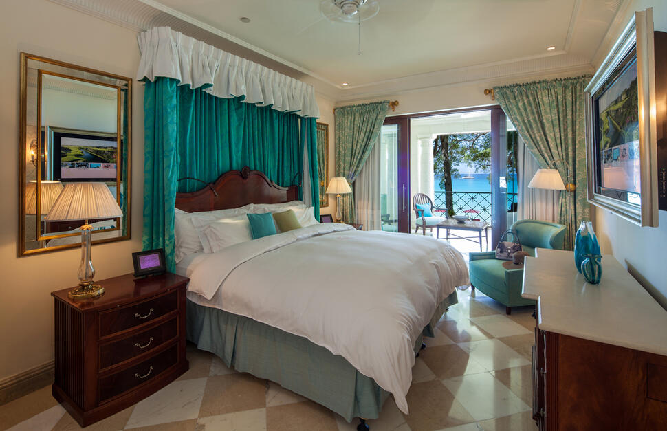 Luxury Dolphin Suite