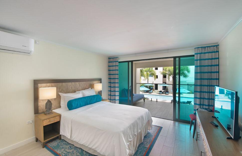 Signature Room