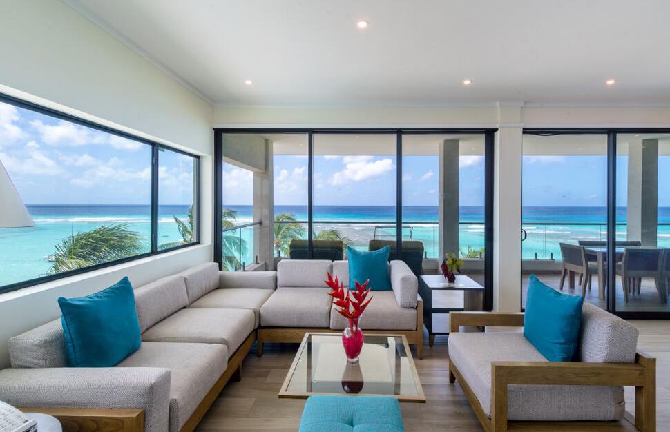 Penthouse Suite living area