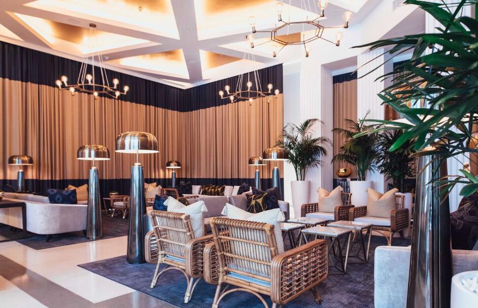Lobby Bar