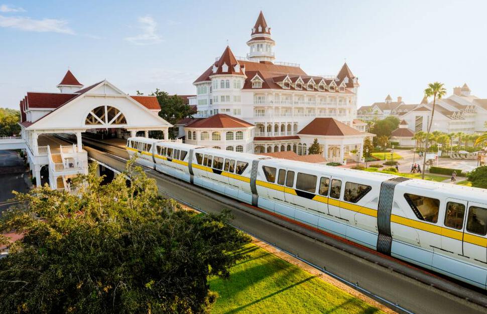 Monorail arriving into the hotel