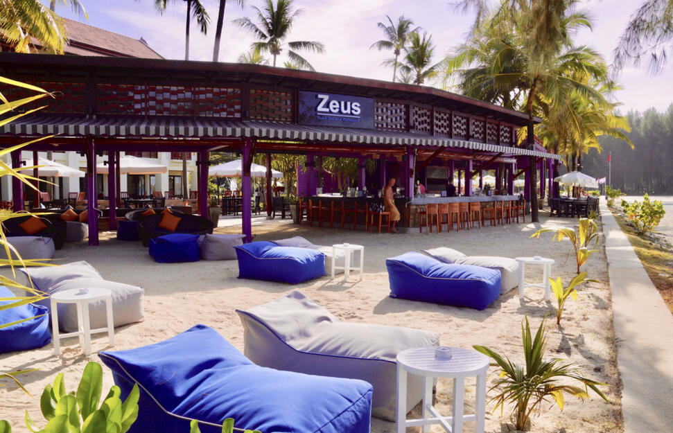 Zeus Beach Bar