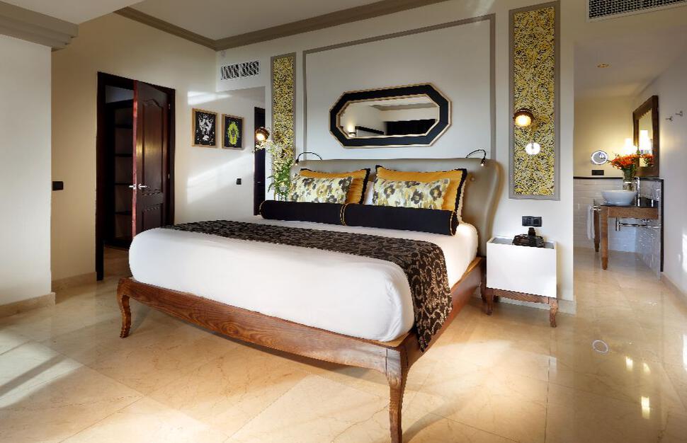 lady hamilton jamaica dress code Grand Palladium Lady Hamilton Resort & Spa