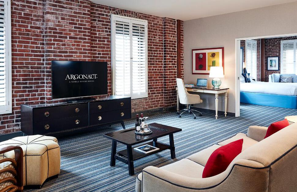 King One Bedroom Suite