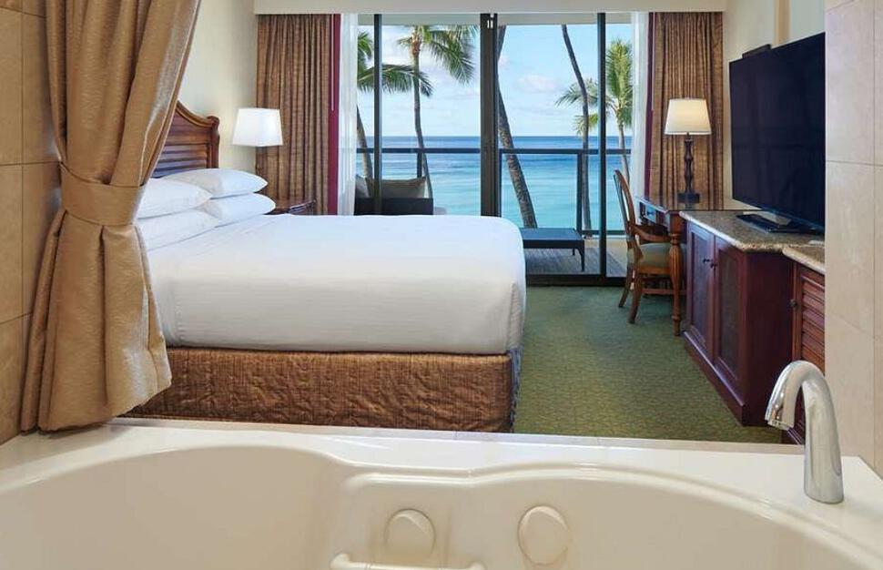 Oceanfront Jacuzzi Room